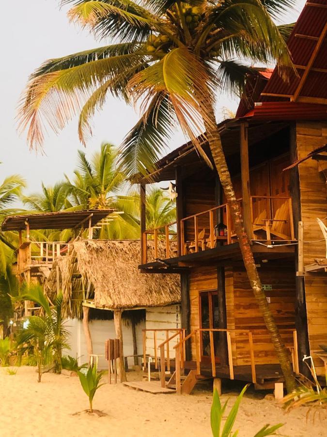 Palm Beach Hostal Guachaca エクステリア 写真