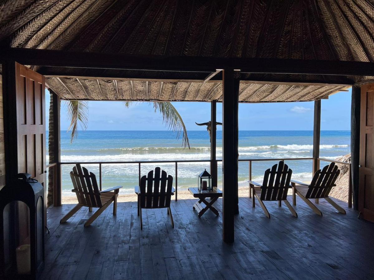 Palm Beach Hostal Guachaca エクステリア 写真